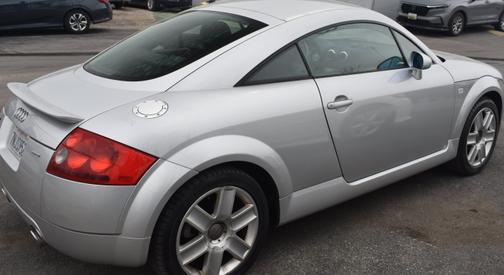 2003 Audi TT quattro