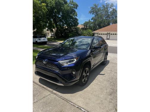 2019 Toyota RAV4 Hybrid XSE