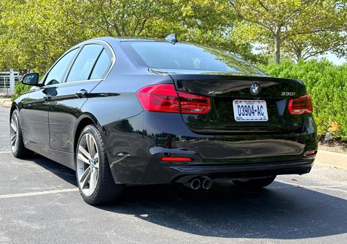 Black 2018 BMW 330 i xDrive