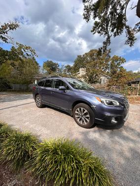 Blue 2017 Subaru Outback 2.5i Limited