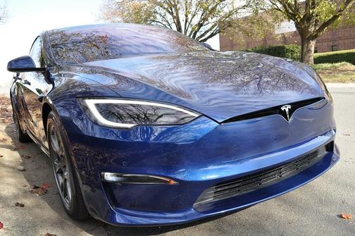 2022 Tesla Model S Plaid