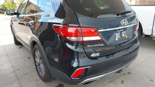 2017 Hyundai SANTA FE SE