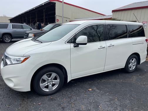 2015 Nissan Quest SV