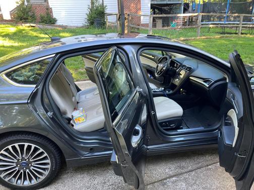 Gray 2018 Ford Fusion Titanium