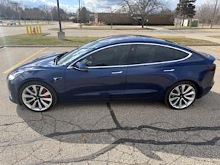 2018 Tesla Model 3 Performance