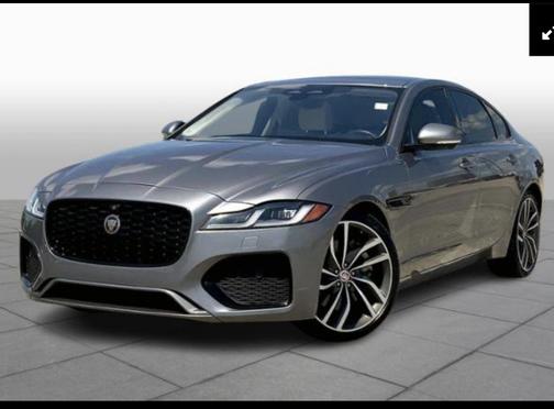 2021 Jaguar XF SE