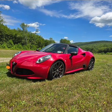 2016 Alfa Romeo 4C Spider Base