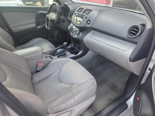 2010 Toyota RAV4 Limited