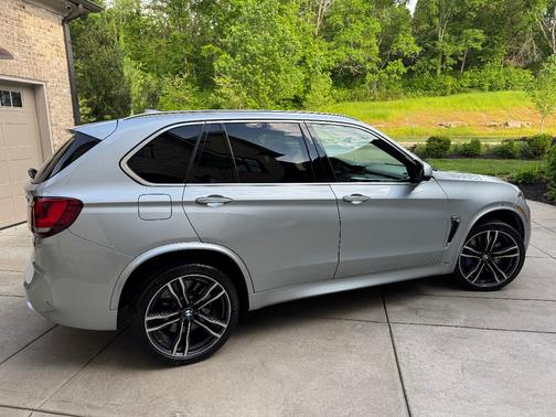 Silver 2016 BMW X5 M Base