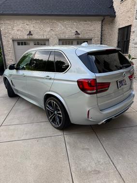Silver 2016 BMW X5 M Base