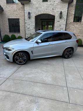 Silver 2016 BMW X5 M Base
