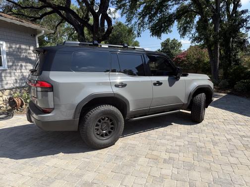 2025 Lexus GX 550 Overtrail+