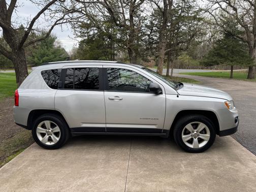 2012 Jeep Compass Latitude