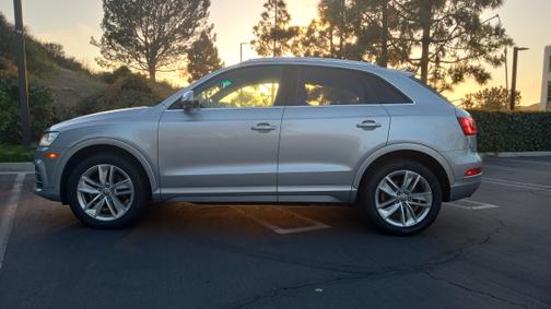 2017 Audi Q3 2.0T Premium Plus