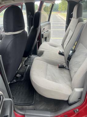 2004 Chevrolet Colorado LS
