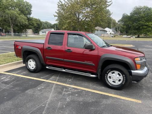 2004 Chevrolet Colorado LS