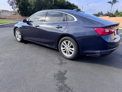 2017 Chevrolet Malibu 1LT