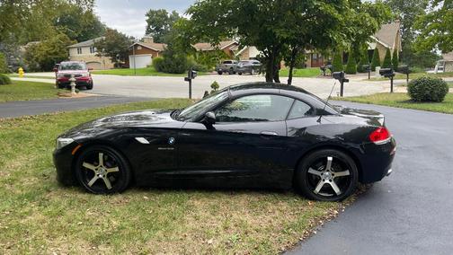 Black 2012 BMW Z4 sDrive35i
