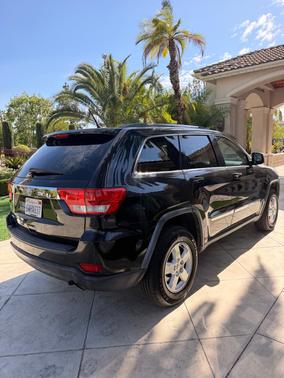 Black 2012 Jeep Grand Cherokee Laredo