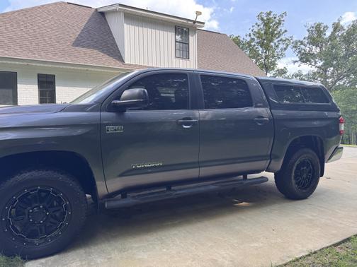 2014 Toyota Tundra SR5