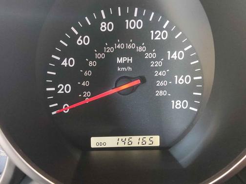 Silver 2005 Lexus SC 430 Base