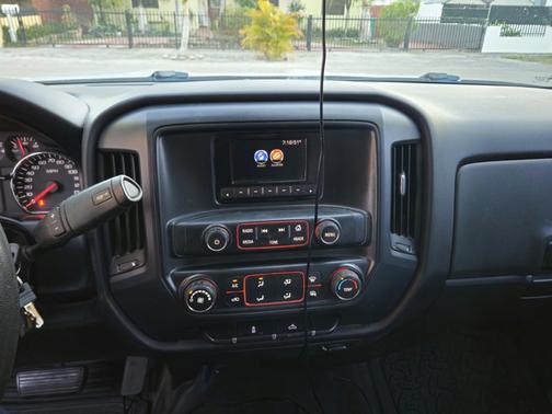 White 2015 GMC Sierra 1500 Base