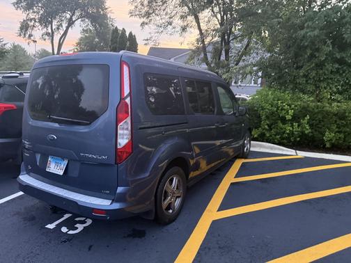 2019 Ford Transit Connect Titanium w/Rear Liftgate