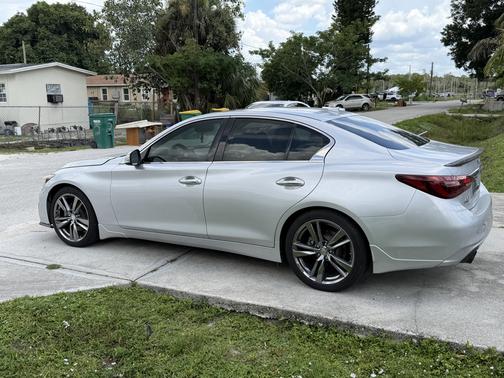 Silver 2018 INFINITI Q50 3.0t Sport