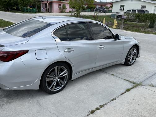 Silver 2018 INFINITI Q50 3.0t Sport