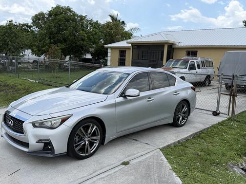 Silver 2018 INFINITI Q50 3.0t Sport