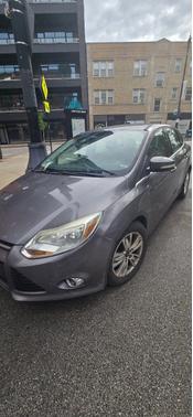 Gray 2012 Ford Focus SEL
