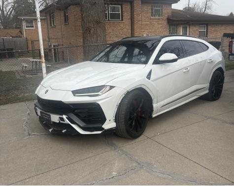 2019 Lamborghini Urus Base