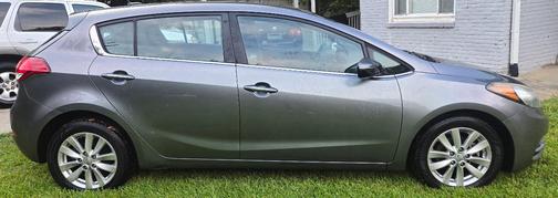 Gray 2014 Kia Forte EX