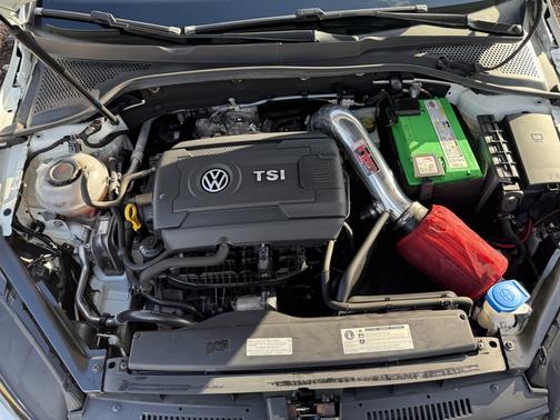 2018 Volkswagen Golf GTI 2.0T S 4-Door