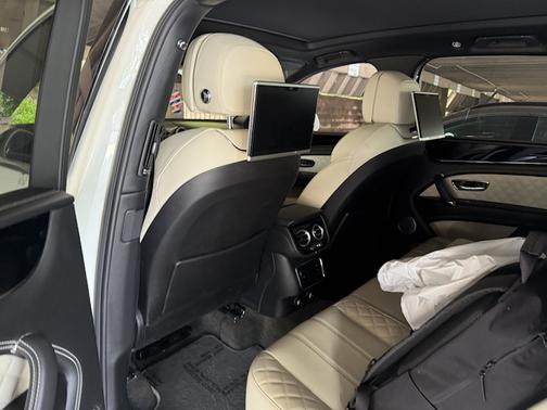 2018 Bentley Bentayga Activity Edition