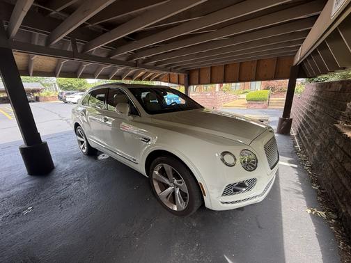2018 Bentley Bentayga Activity Edition