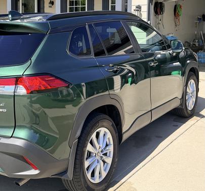 Green 2022 Toyota Corolla Cross LE