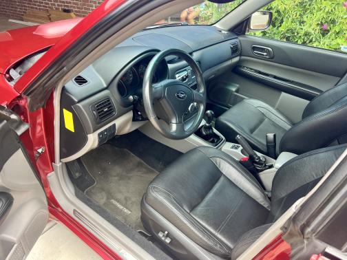 2005 Subaru Forester 2.5 XT