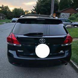 Black 2014 Toyota Venza LE