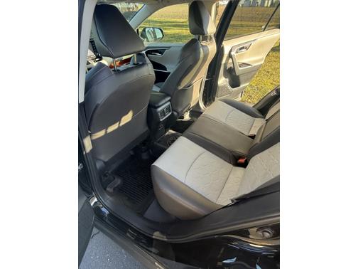 2019 Toyota RAV4 Adventure