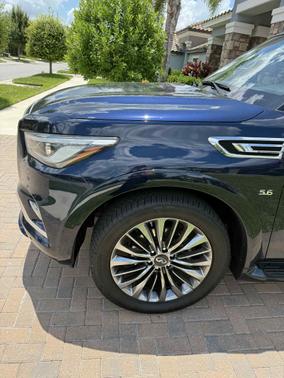2019 INFINITI QX80 LUXE