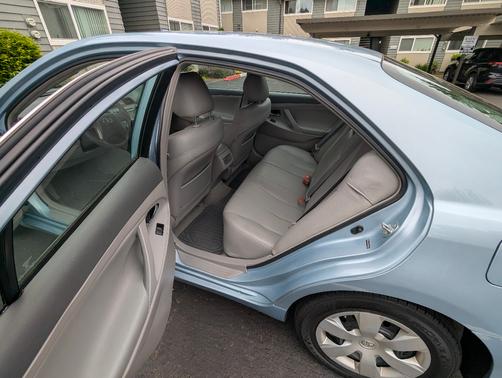 Blue 2009 Toyota Camry LE
