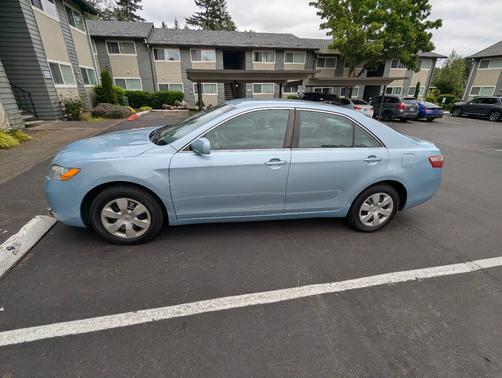 Blue 2009 Toyota Camry LE
