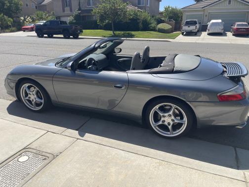 2003 Porsche 911 Carrera 4 Cabriolet