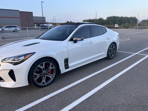 2021 Kia Stinger GT1