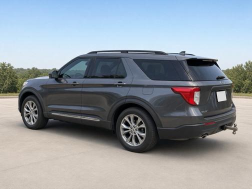Gray 2020 Ford Explorer XLT