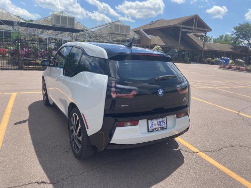 2014 BMW i3 Base w/Range Extender