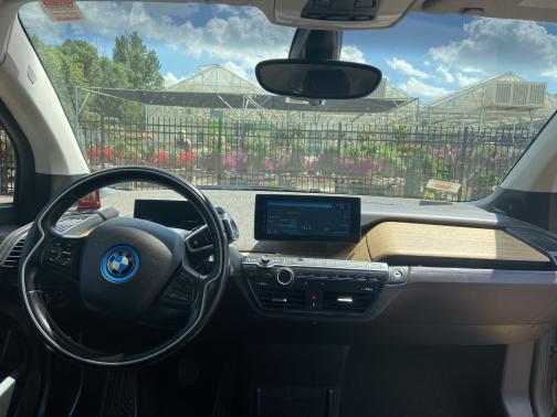 2014 BMW i3 Base w/Range Extender