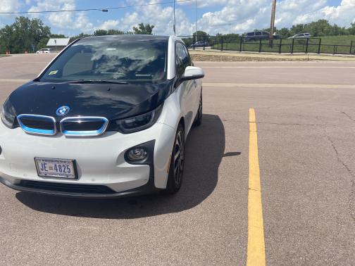2014 BMW i3 Base w/Range Extender