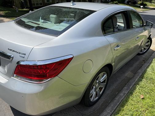 Silver 2010 Buick LaCrosse CXL